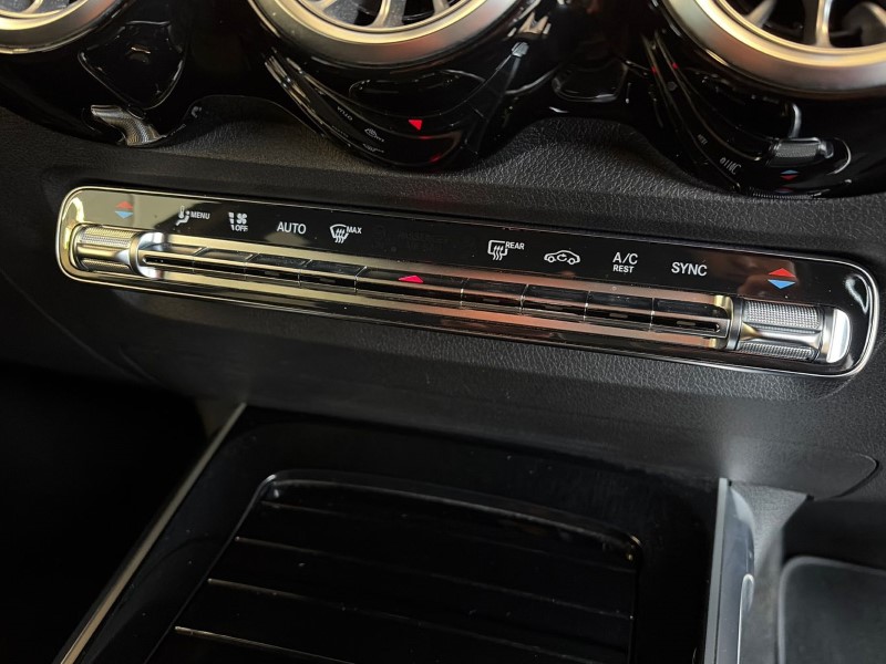 2020 (70) MERCEDES-BENZ GLB 220d 4Matic AMG Line Prem 5dr 8G-Tron [5 seat] 5000578