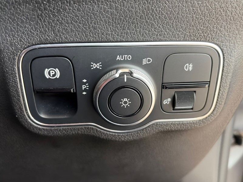 2020 (70) MERCEDES-BENZ GLB 220d 4Matic AMG Line Prem 5dr 8G-Tron [5 seat] 5000544