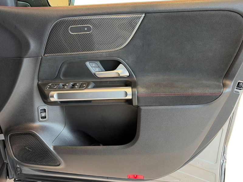 2020 (70) MERCEDES-BENZ GLB 220d 4Matic AMG Line Prem 5dr 8G-Tron [5 seat] 5000539