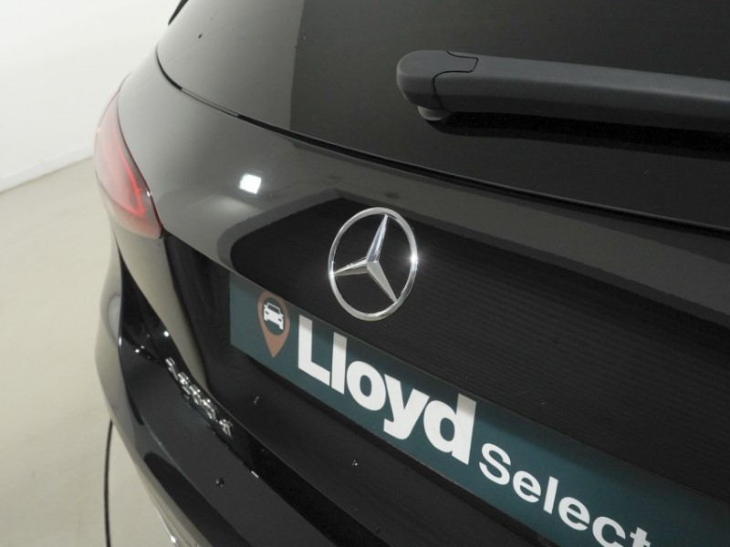2023 (73) MERCEDES-BENZ A CLASS A200d AMG Line Premium Plus 5dr Auto 5890432