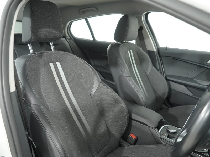 2022 (22) BMW 1 SERIES 118i [136] Sport 5dr [Live Cockpit Professional] 5878380