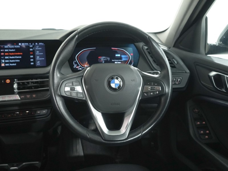 2022 (22) BMW 1 SERIES 118i [136] Sport 5dr [Live Cockpit Professional] 5878374