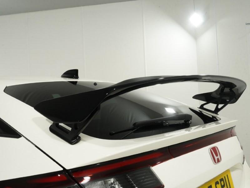 2025 (75) HONDA CIVIC 2.0 VTEC Turbo Type R 5dr 5883714