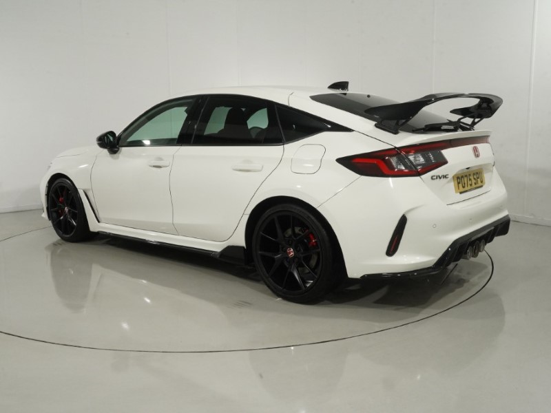 2025 (75) HONDA CIVIC 2.0 VTEC Turbo Type R 5dr 1