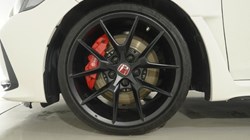 2025 (75) HONDA CIVIC 2.0 VTEC Turbo Type R 5dr 5883721