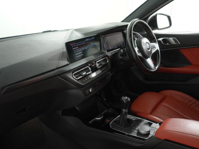 2022 (22) BMW 1 SERIES 118d M Sport 5dr [Pro Pack] 5887916