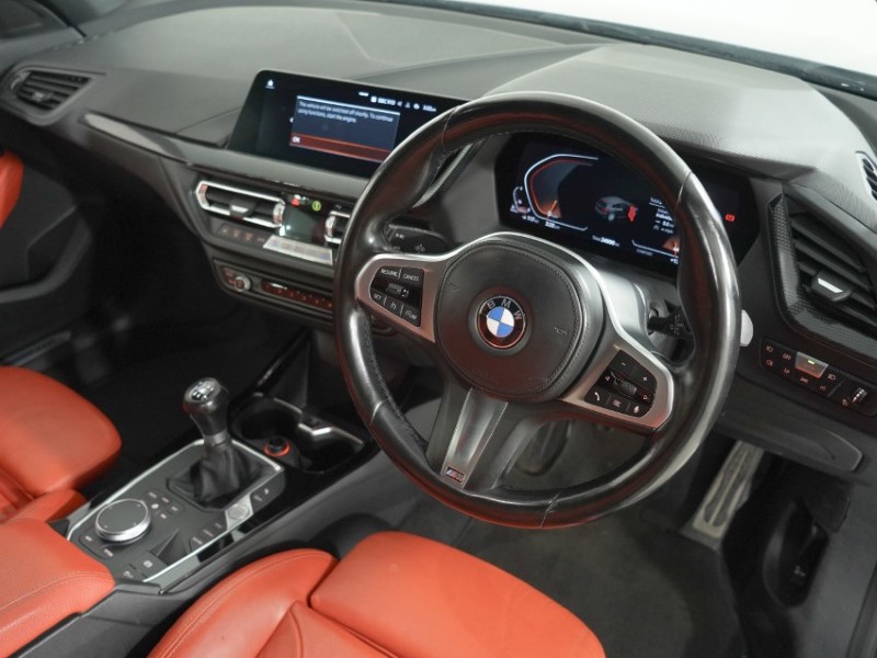2022 (22) BMW 1 SERIES 118d M Sport 5dr [Pro Pack] 5887935