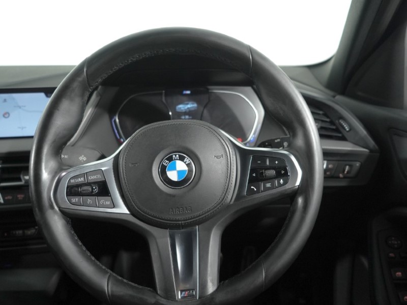 2020 (20) BMW 1 SERIES 118i M Sport 5dr Step Auto 5892360