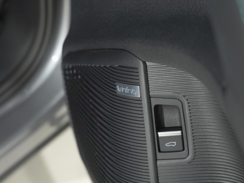 2025 (25) BYD SEAL U 1.5 DM-i Comfort 5dr Auto 5922670