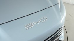 2025 (75) BYD SEAL U 1.5T DM-i AWD Design 5dr Auto 5946149