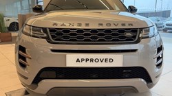 2022 (71) LAND ROVER RANGE ROVER EVOQUE 1.5 P300e R-Dynamic SE 5dr Auto 5004400
