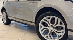 2022 (71) LAND ROVER RANGE ROVER EVOQUE 1.5 P300e R-Dynamic SE 5dr Auto 5004390
