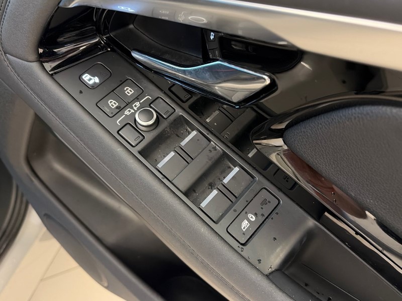 2022 (71) LAND ROVER RANGE ROVER EVOQUE 1.5 P300e R-Dynamic SE 5dr Auto 5004368