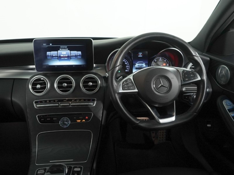 2018 (18) MERCEDES-BENZ C CLASS C250d AMG Line Premium Plus 4dr 9G-Tronic 5934862
