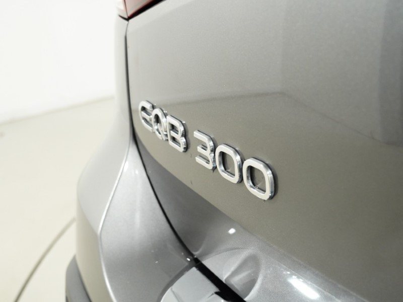 2023 (23) MERCEDES-BENZ EQB 300 4M 168kW AMG Line Premium 66.5kWh 5dr Auto 5935204