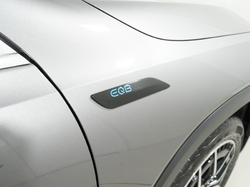 2023 (23) MERCEDES-BENZ EQB 300 4M 168kW AMG Line Premium 66.5kWh 5dr Auto 5935210