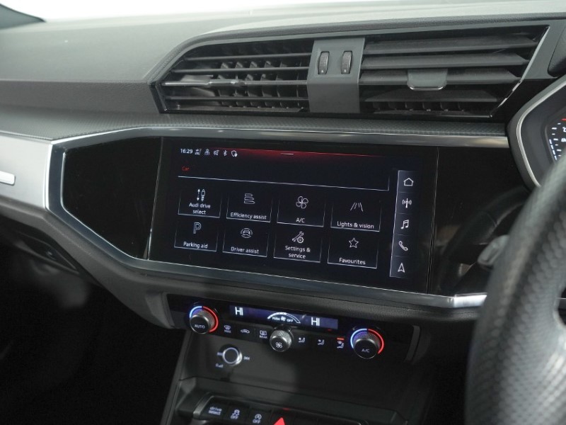 2023 (73) AUDI Q3 35 TFSI S Line 5dr S Tronic 5967826