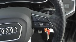 2023 (73) AUDI Q3 35 TFSI S Line 5dr S Tronic 5967809