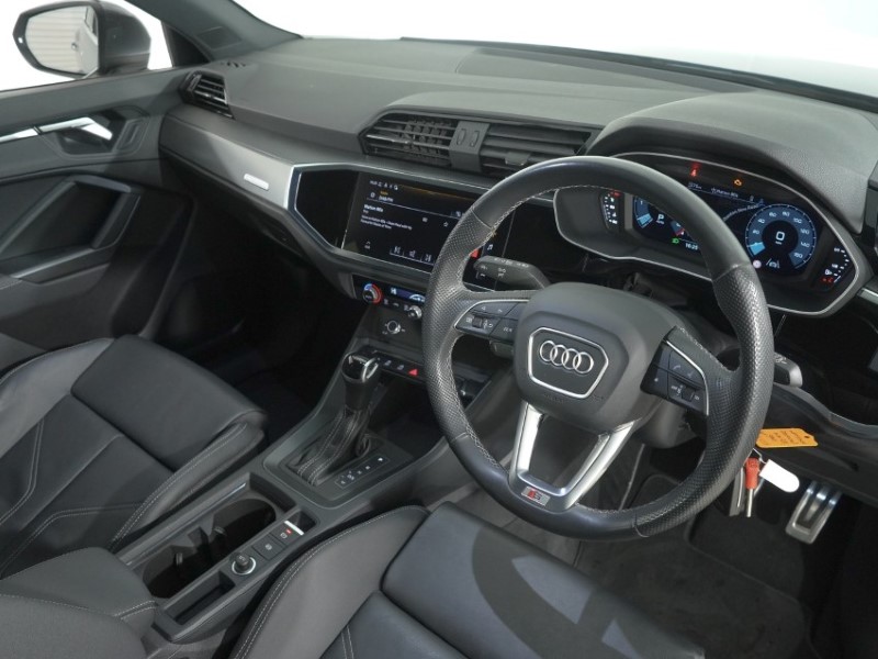 2023 (73) AUDI Q3 35 TFSI S Line 5dr S Tronic 5967805