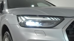 2021 (21) AUDI Q5 40 TDI Quattro S Line 5dr S Tronic 5953858