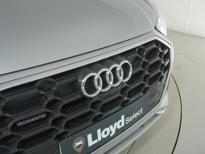 2021 (21) AUDI Q5 40 TDI Quattro S Line 5dr S Tronic 5953855