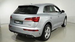 2021 (21) AUDI Q5 40 TDI Quattro S Line 5dr S Tronic 5953836