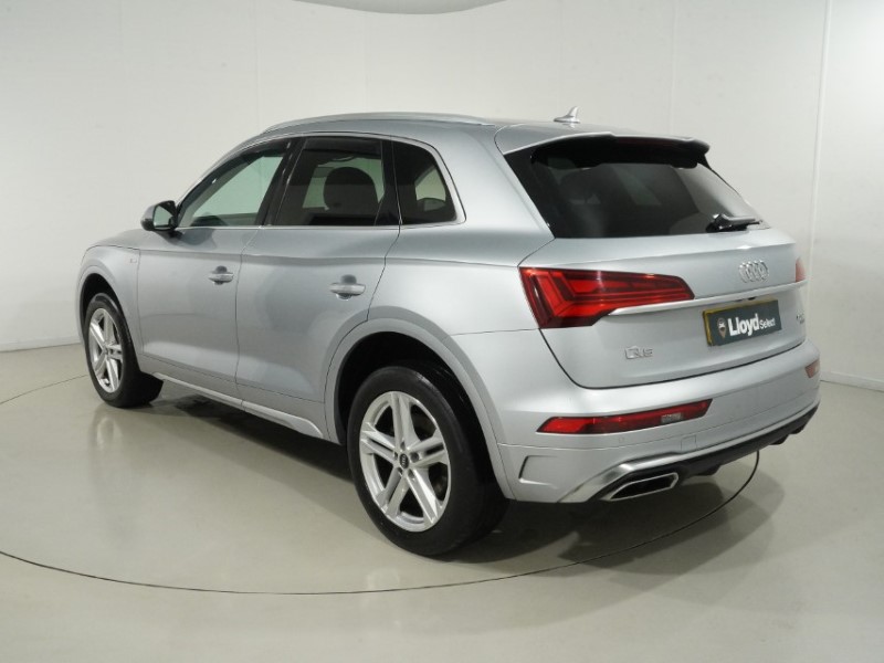 2021 (21) AUDI Q5 40 TDI Quattro S Line 5dr S Tronic – Video 1 of 1