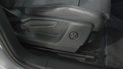 2021 (21) AUDI Q5 40 TDI Quattro S Line 5dr S Tronic 5953867