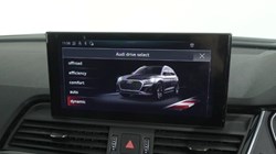 2021 (21) AUDI Q5 40 TDI Quattro S Line 5dr S Tronic 5953896