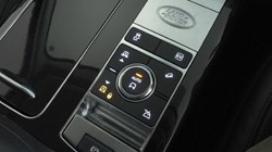 2019 (19) LAND ROVER RANGE ROVER 2.0 P400e Vogue 4dr Auto 5953616