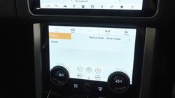 2019 (19) LAND ROVER RANGE ROVER 2.0 P400e Vogue 4dr Auto 5953613