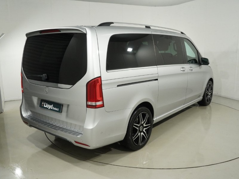 2018 (68) MERCEDES-BENZ V CLASS V250 d AMG Line 5dr Auto [Long] 5967585