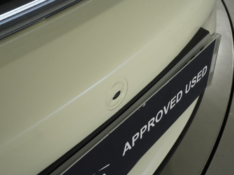 2025 (25) BYD DOLPHIN 150kW Design 60.4kWh 5dr Auto 5977697