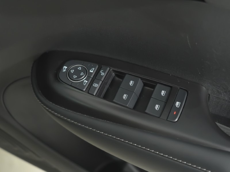 2025 (25) BYD DOLPHIN 150kW Design 60.4kWh 5dr Auto 5977700