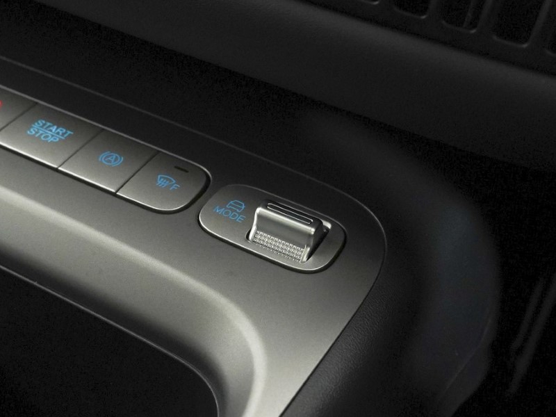  BYD DOLPHIN G 1.5 DM-i 212 Comfort 5dr Auto 5793774
