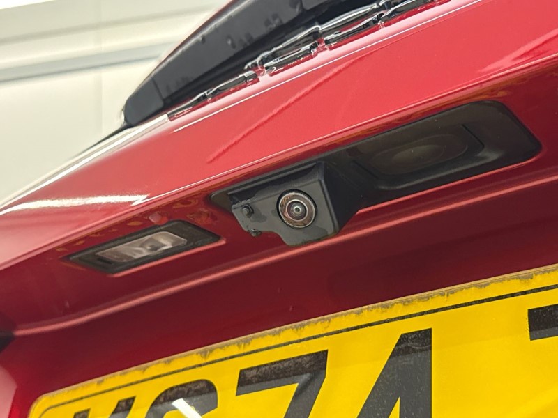 2024 (74) JAGUAR F-PACE 3.0 D300 R-Dynamic HSE Black 90th Anniv 5dr Auto 5009721