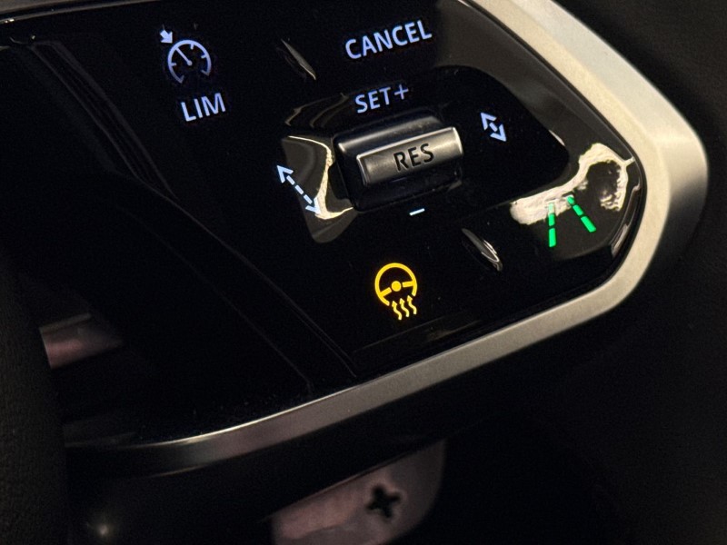 2024 (74) JAGUAR F-PACE 3.0 D300 R-Dynamic HSE Black 90th Anniv 5dr Auto 5009706