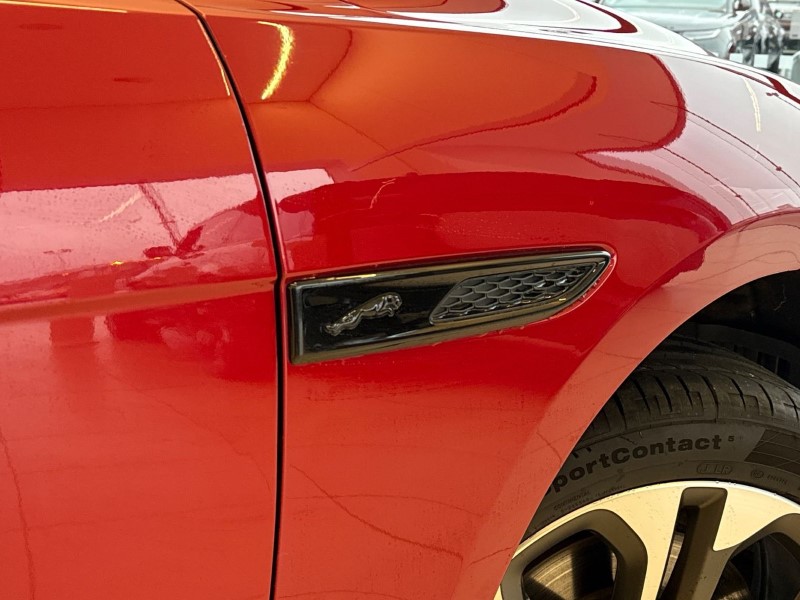 2024 (74) JAGUAR F-PACE 3.0 D300 R-Dynamic HSE Black 90th Anniv 5dr Auto 5009699