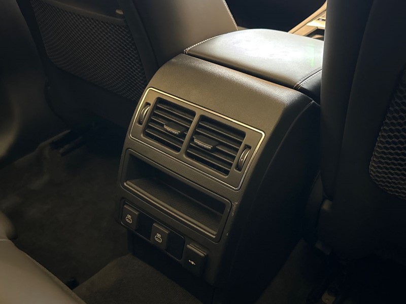 2024 (74) JAGUAR F-PACE 3.0 D300 R-Dynamic HSE Black 90th Anniv 5dr Auto 5009697