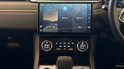 2024 (74) JAGUAR F-PACE 3.0 D300 R-Dynamic HSE Black 90th Anniv 5dr Auto 5009693