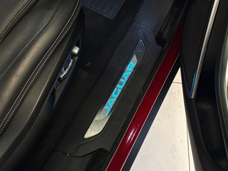 2024 (74) JAGUAR F-PACE 3.0 D300 R-Dynamic HSE Black 90th Anniv 5dr Auto 5009718