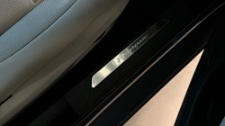 2023 (23) JAGUAR XE 2.0 D200 R-Dynamic Black 4dr Auto 5000433