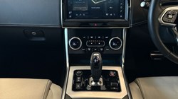 2023 (23) JAGUAR XE 2.0 D200 R-Dynamic Black 4dr Auto 5000409