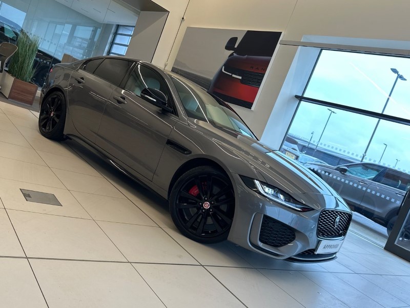 2023 (23) JAGUAR XE 2.0 D200 R-Dynamic Black 4dr Auto 5000447