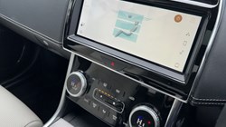 2023 (23) JAGUAR XE 2.0 D200 R-Dynamic Black 4dr Auto 5000427