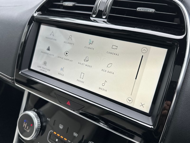 2023 (23) JAGUAR XE 2.0 D200 R-Dynamic Black 4dr Auto 5000426