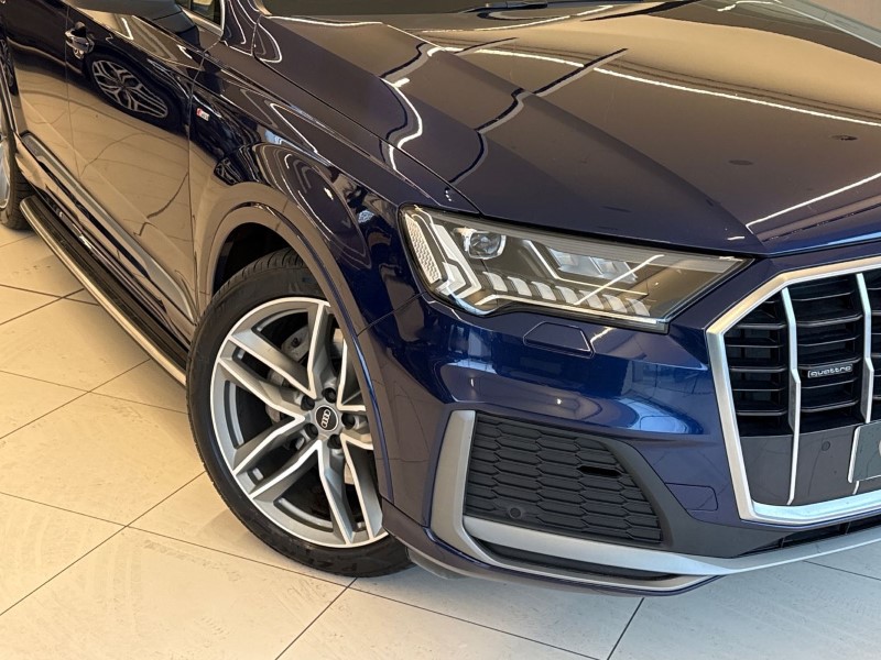 2021 (21) AUDI Q7 50 TDI Quattro S Line 5dr Tiptronic 5010767