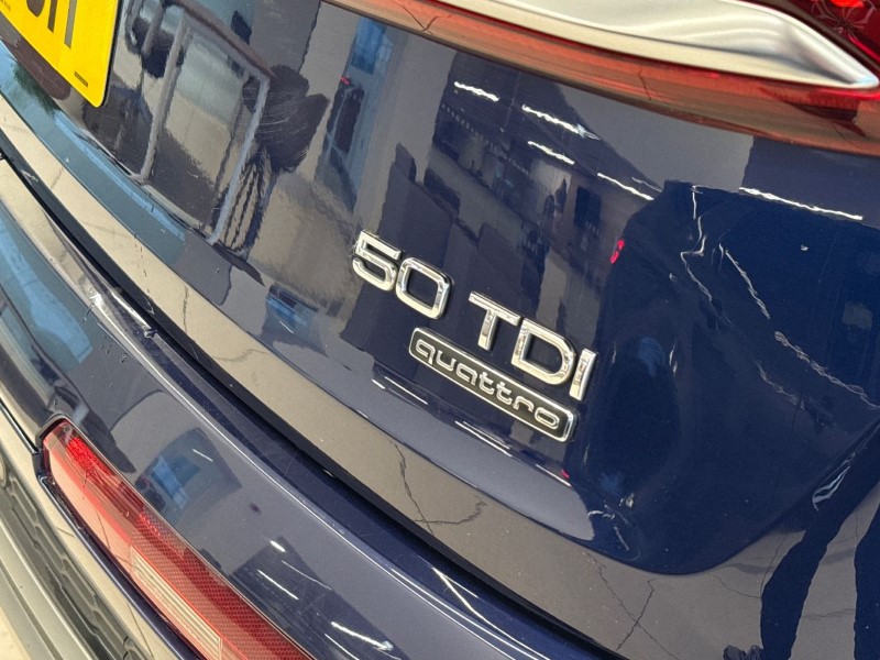 2021 (21) AUDI Q7 50 TDI Quattro S Line 5dr Tiptronic 5010771