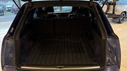 2021 (21) AUDI Q7 50 TDI Quattro S Line 5dr Tiptronic 5010737
