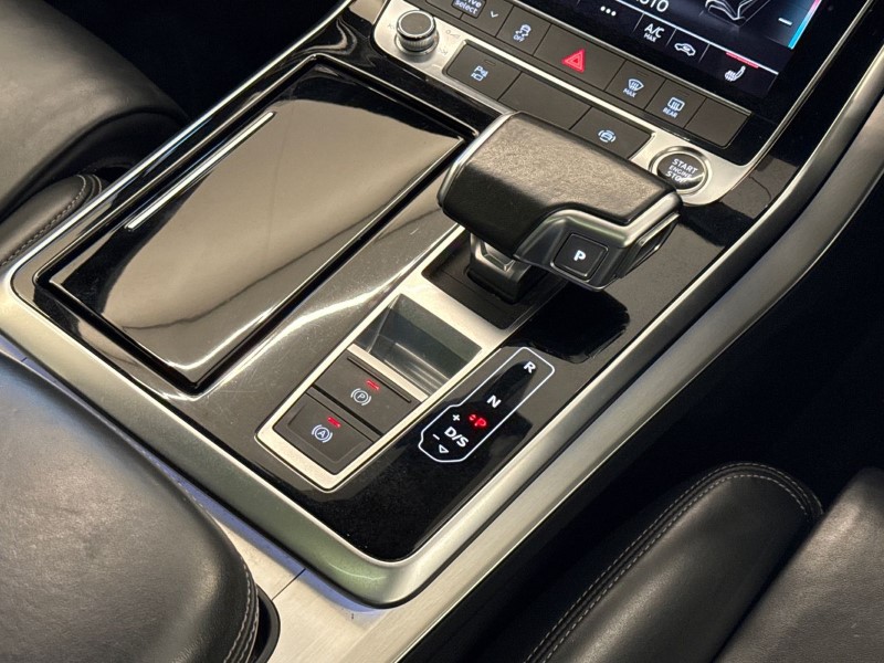 2021 (21) AUDI Q7 50 TDI Quattro S Line 5dr Tiptronic 5010740